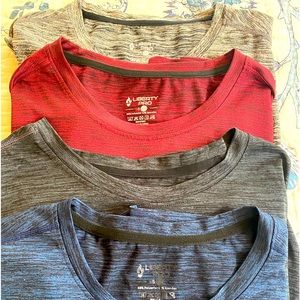 4 pack - Men’s XXL athlete t-shirts